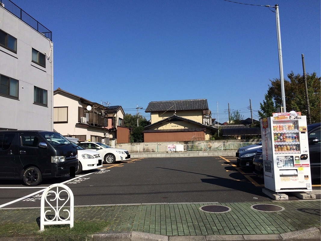 足立区栗原１丁目　月極駐車場